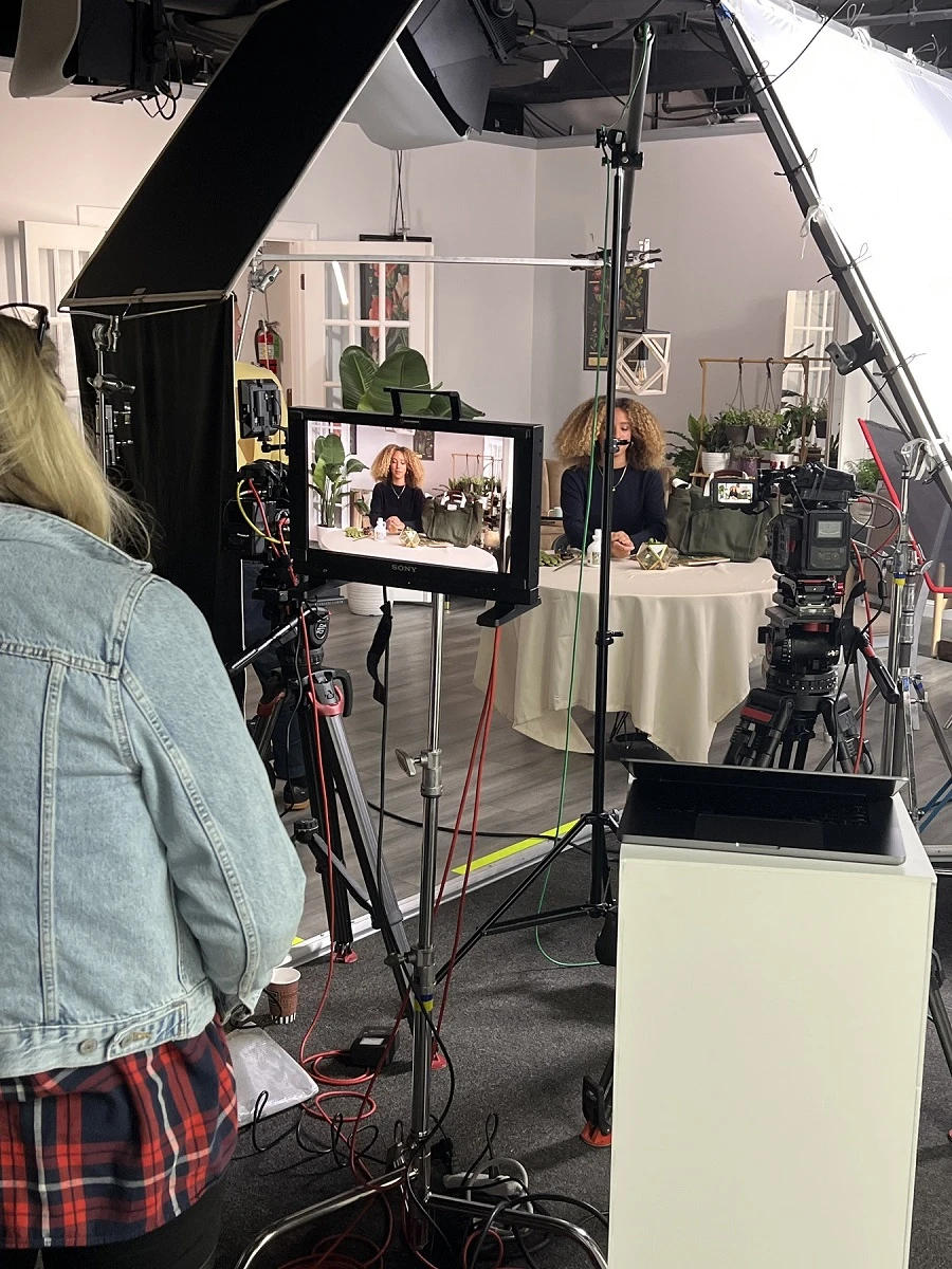 How Can Content Featuring Experts Save Your Brand Money?