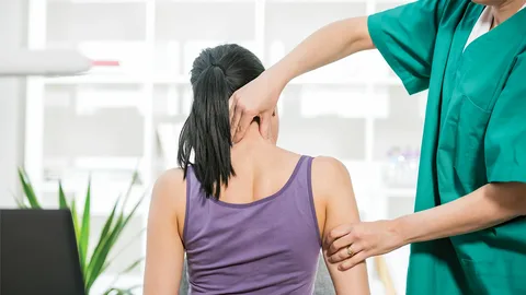 Do I Need a Chiropractor? How to Tell if Chiropractic Care Is Right for You
