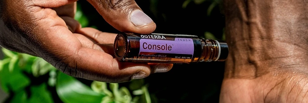 The Topical Application of 6 Essential Oils