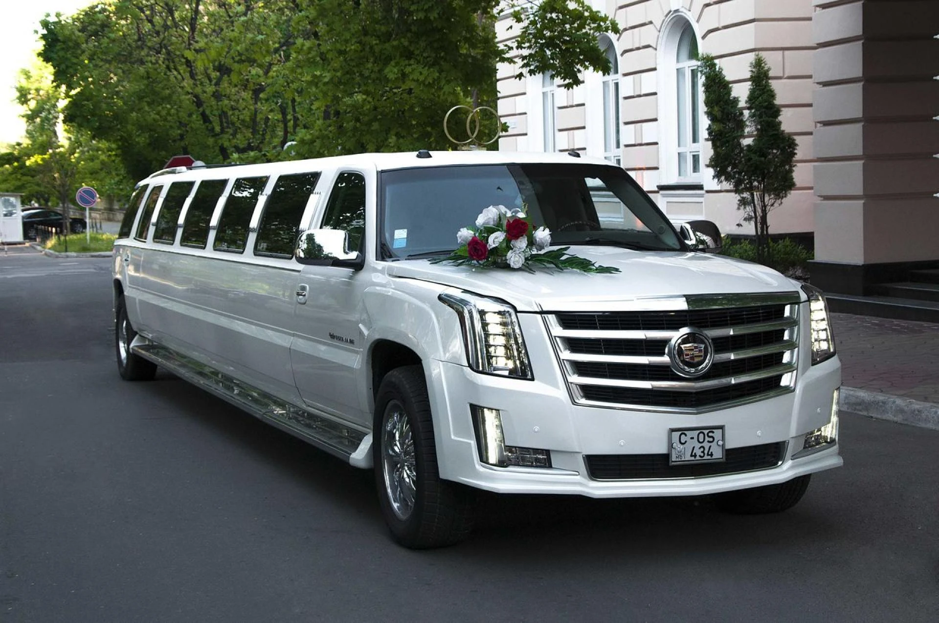 Best Prom Night Preparation Tips for Parents