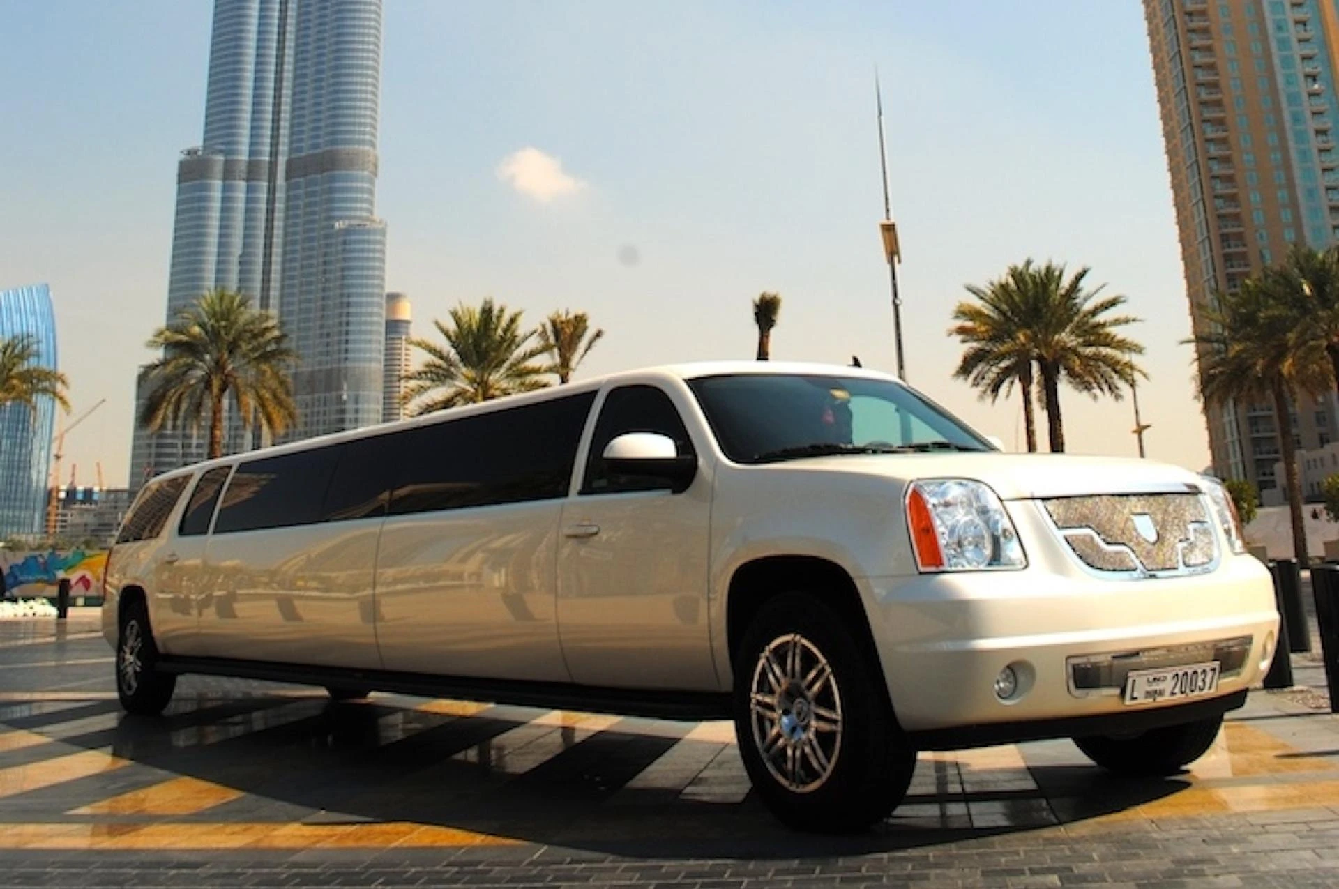 RENT A LUXURY LIMO TO THESE CHICAGO AREA AIRPORTS