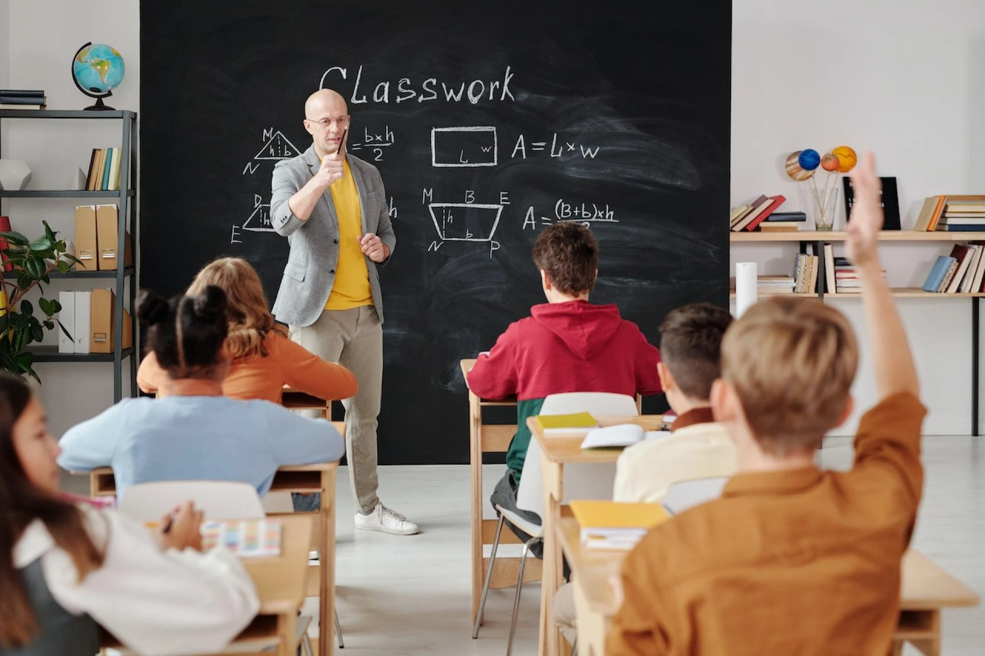 5 Traits You Should Adopt To Become A Good Teacher