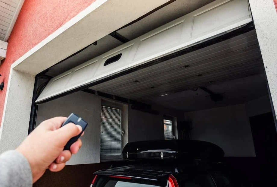 How to Replace Your Garage Door Opener Quickly and Easily