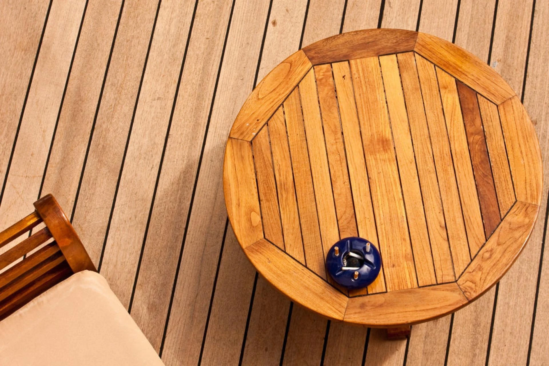 An ultimate guide to hiring the best Deck Builder