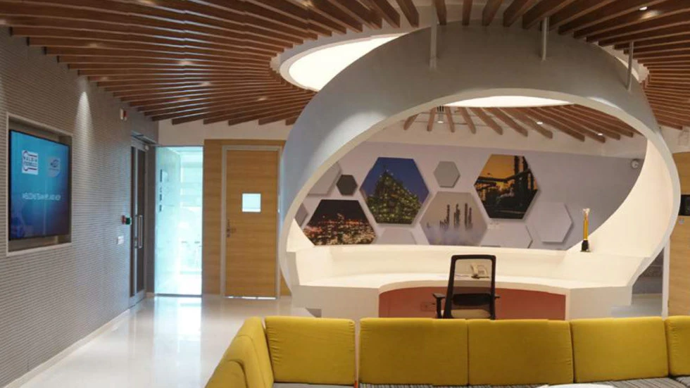 Let’s know about role of AV integrators in Corporate Hubs.