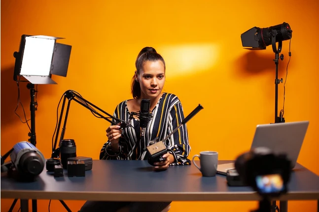 Connecting with Your Audience as a Creator: Tips and Techniques