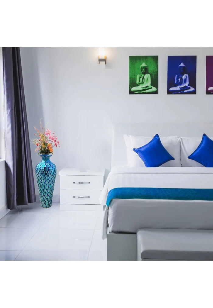 Why can a floor vase be a good addition to your space? 5 Ways To Decorate the place With Floor Vases