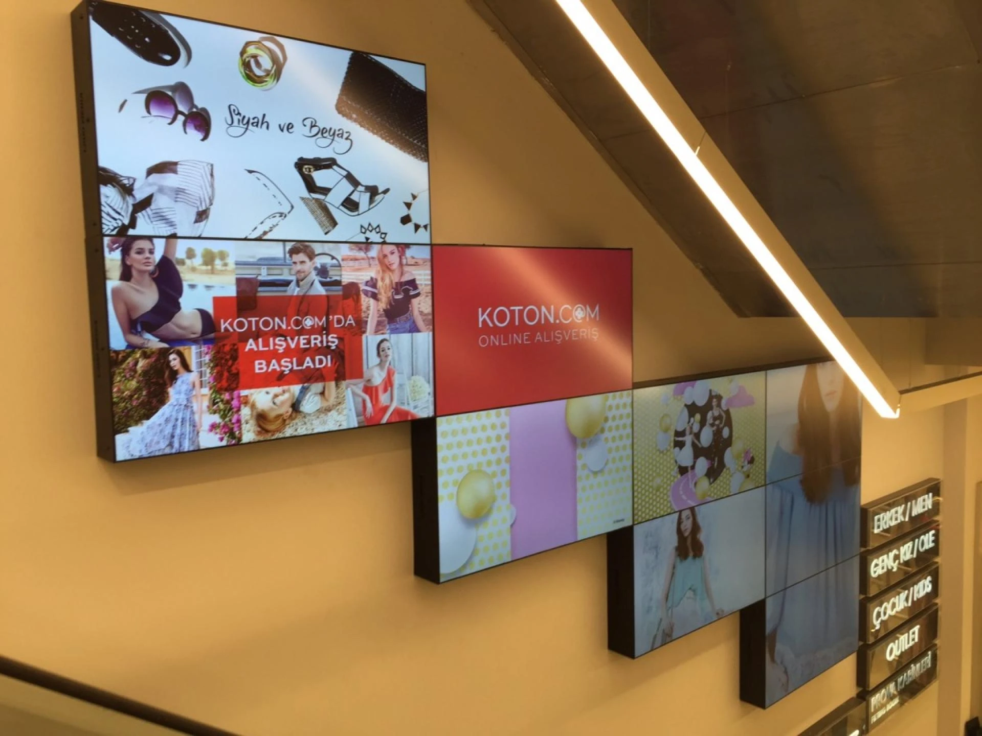 Remote Management of Digital Signage: Convenience and Control