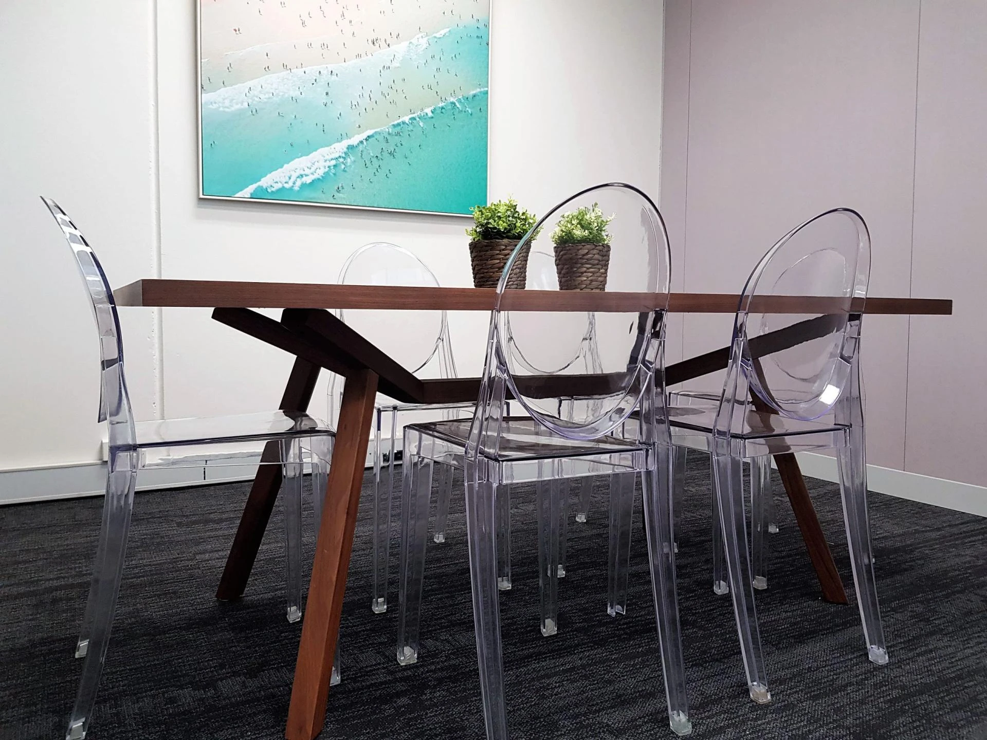 Private offices and meeting rooms in Melbourne.