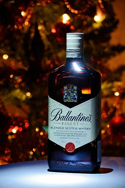 Reasons You Should Use Ballantine's Scotch Whisky For Your Next Party.