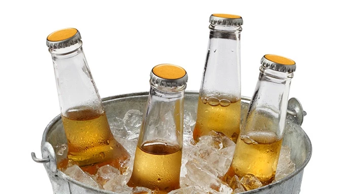 Why Icy Cold and Warm Beers Are Bad For Your Taste?