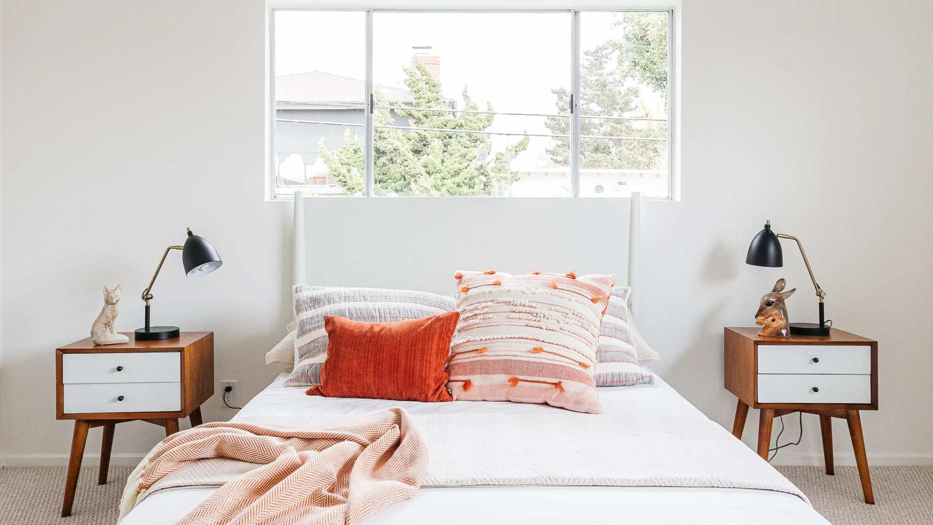 8 Tips To Help You Choose The Right Modern Bedroom Furniture