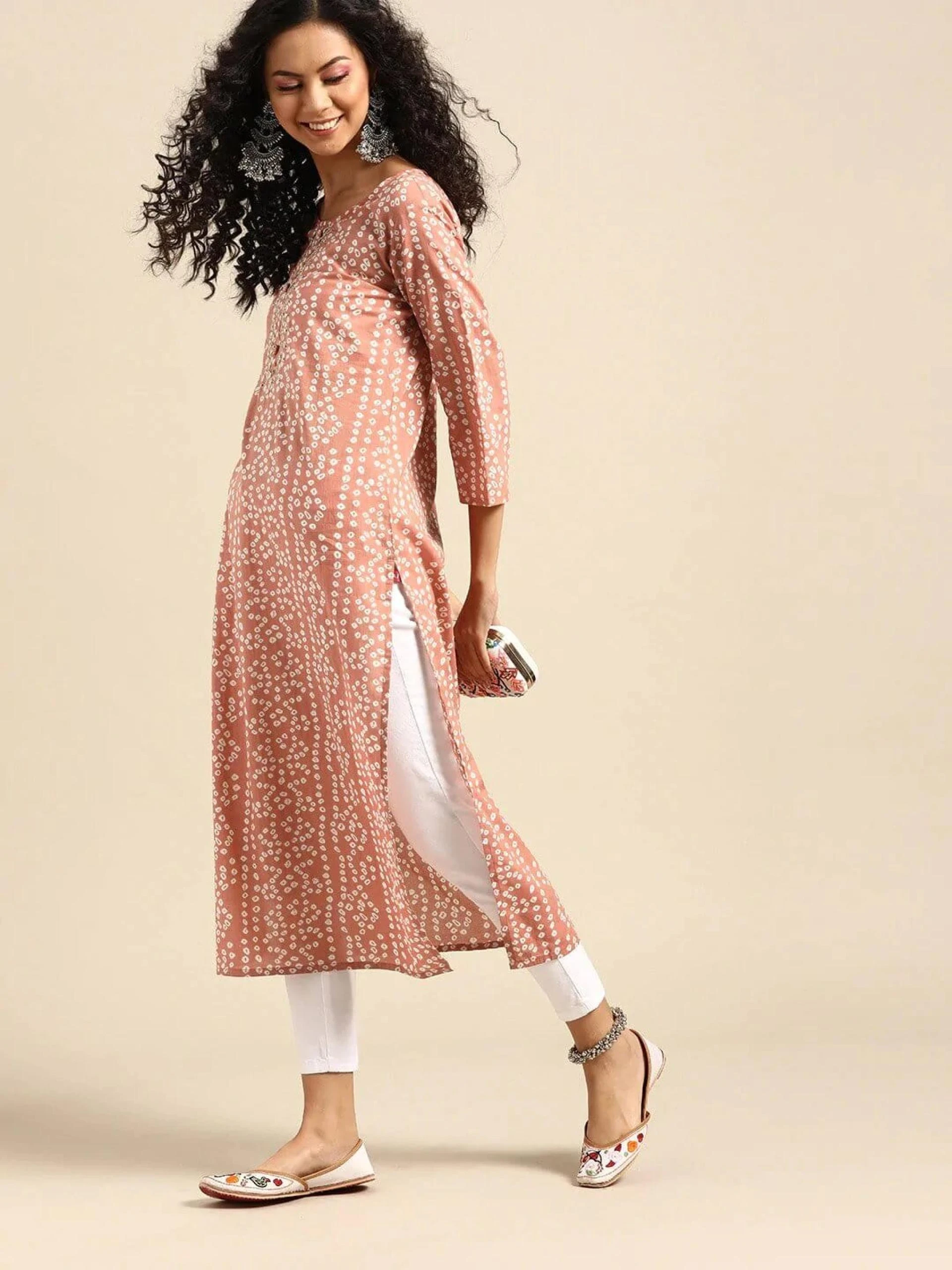 How to style your daily wear kurti to the office?