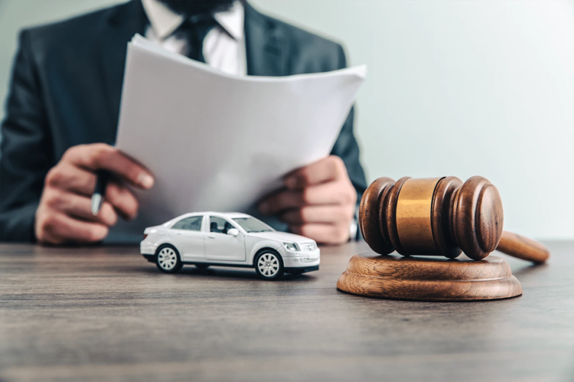 How a Car Accident Lawyer Can Maximize Your Compensation?
