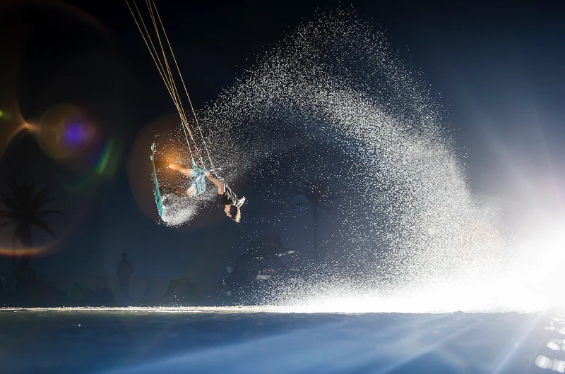 Here's The Best Kitesurfing School Of Tarifa