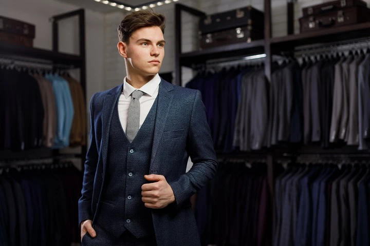 Dress to Impress: The Ultimate Guide to Vendors for Custom Men's Suits in Los Angeles