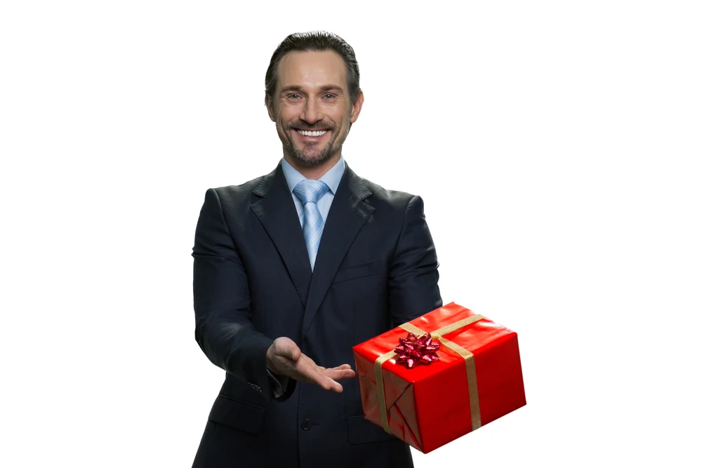 Top Benefits to Consider When Launching a Coalition Loyalty Program in a Business