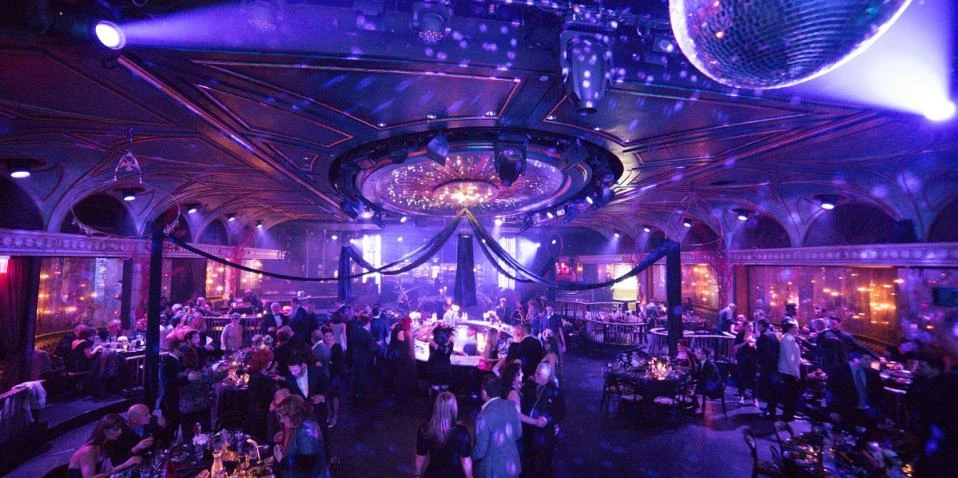 The Ultimate Guide to a Spectacular Prom After Party: Celebrating Unforgettable Moments!