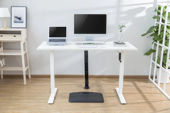 How Adjustable Work Desk can help You Escape a Sedentary Lifestyle?