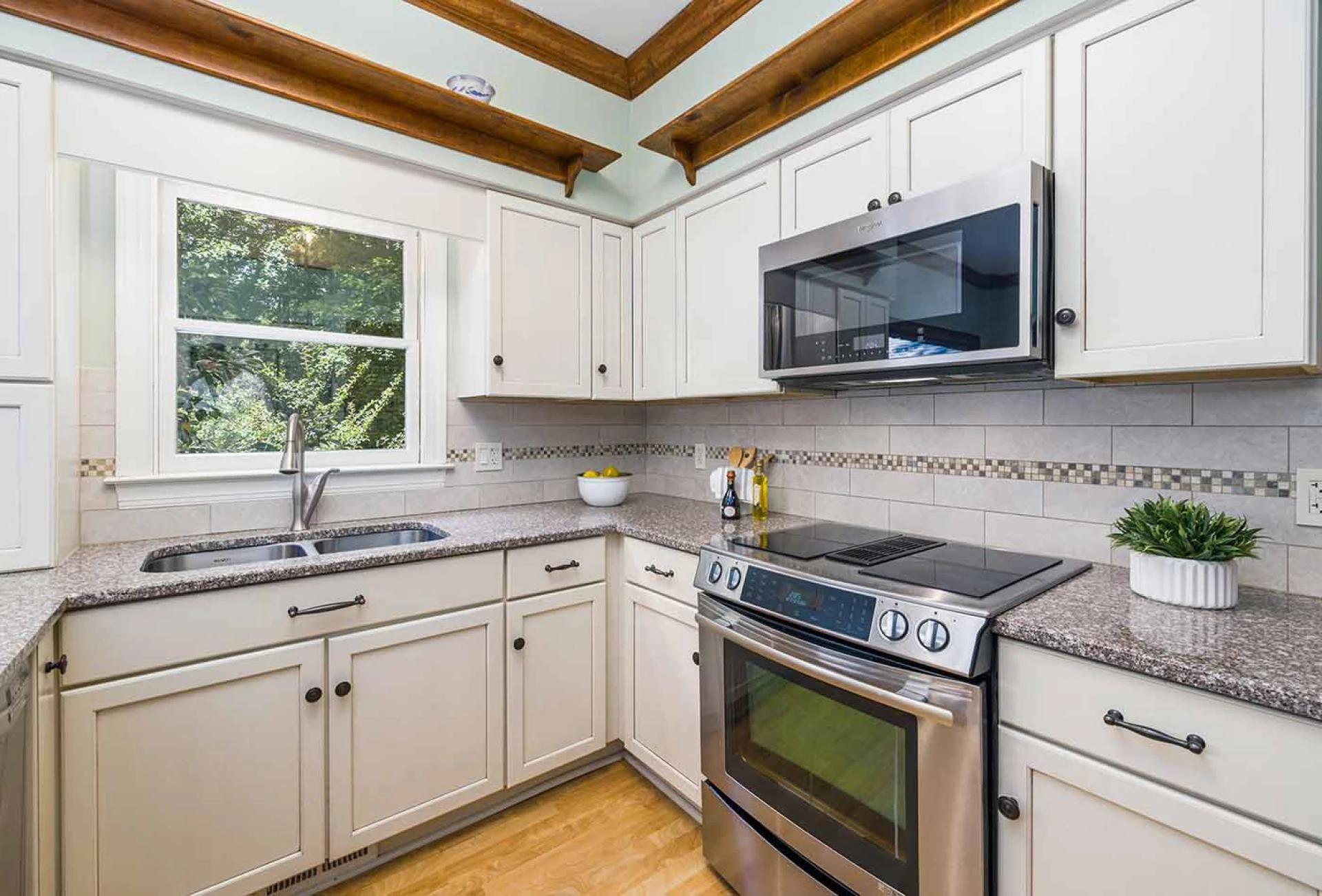 Budget Kitchen