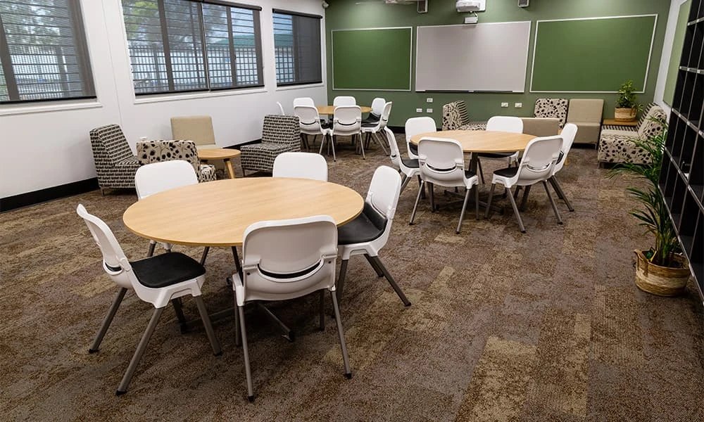 Effective Tips For Choosing The Right Hospital Furniture