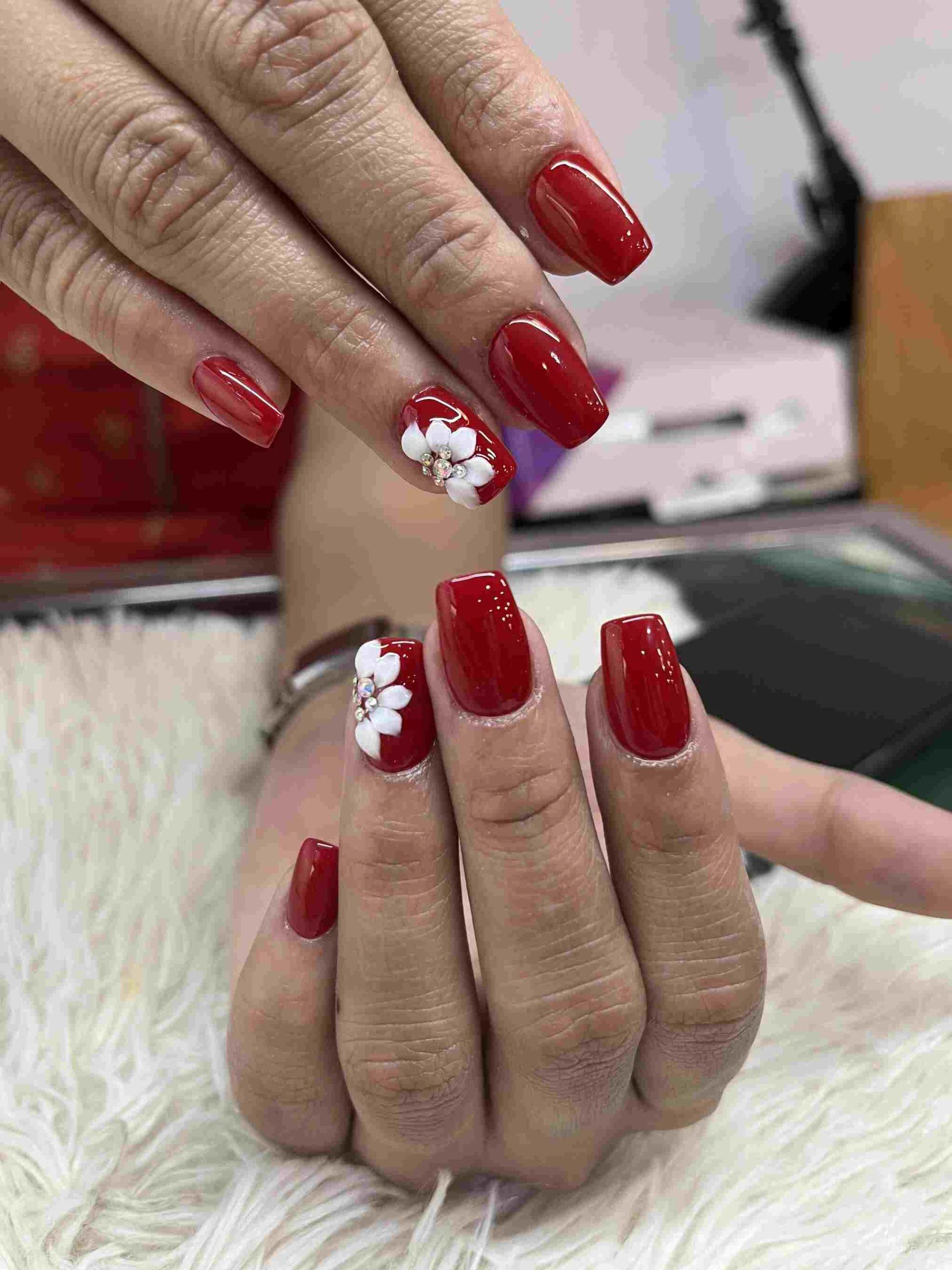 Nail Art Salon In Kolhapur