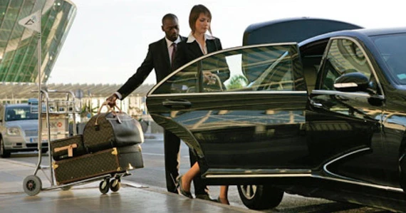 Efficient and Luxurious Ground Transportation: Navigating New York City with NYC State Limo