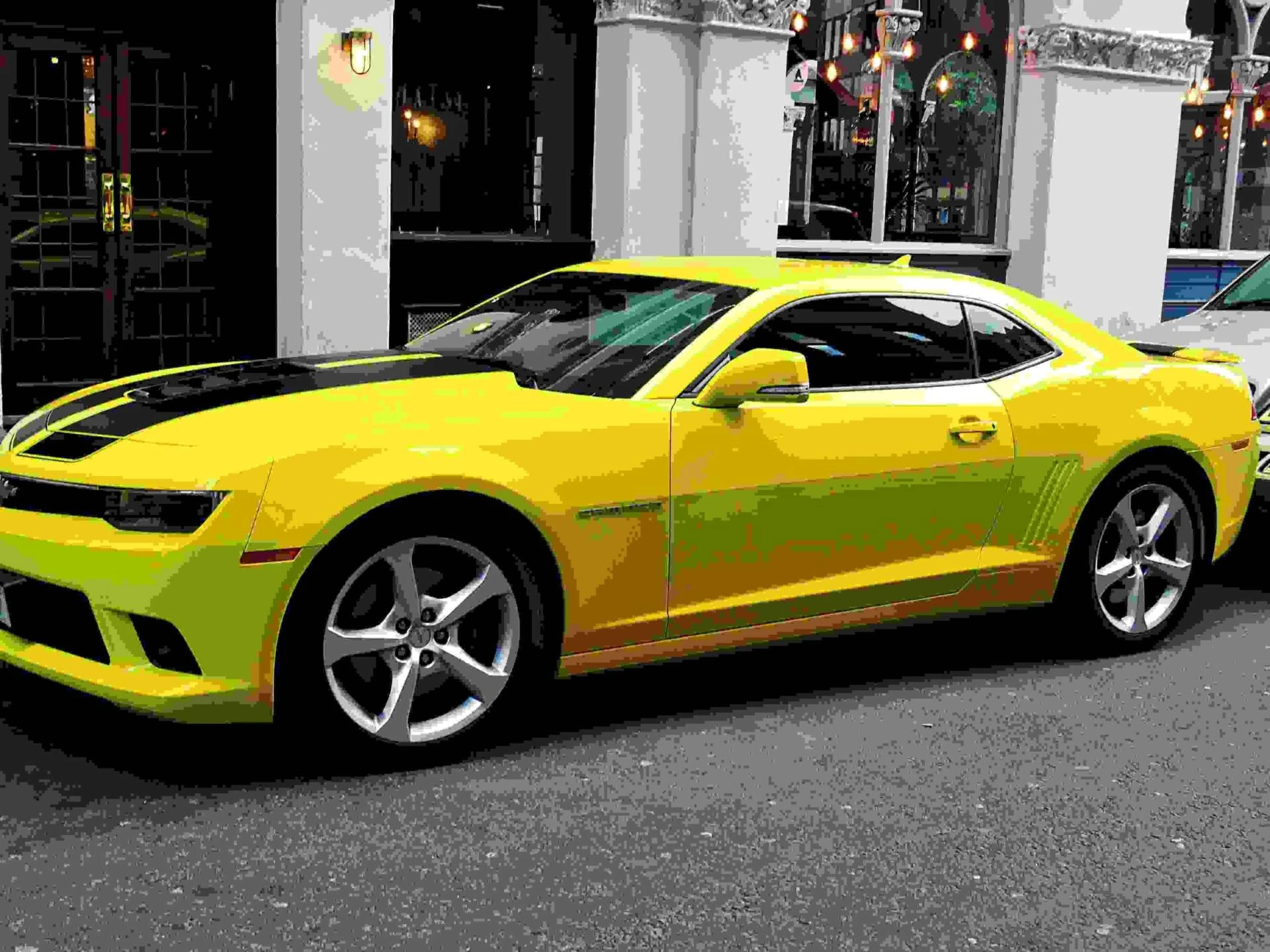 Take Your Car To Another Level With Window Tinting And Car Electronics