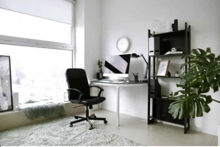 Designing the Perfect Home Office: Tips and Rug Ideas
