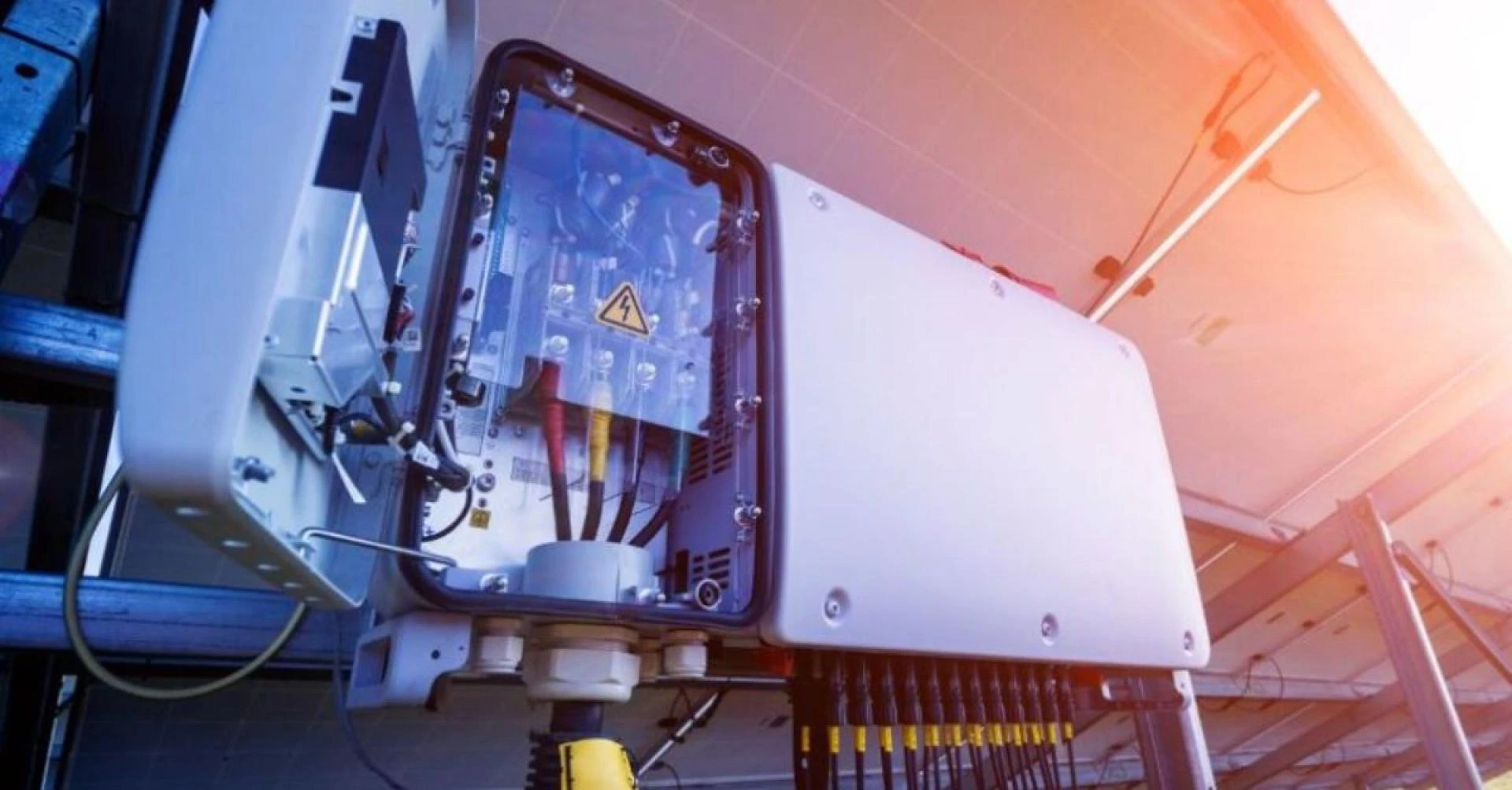 The Ultimate Guide to Choosing the Right Inverter for Your Needs