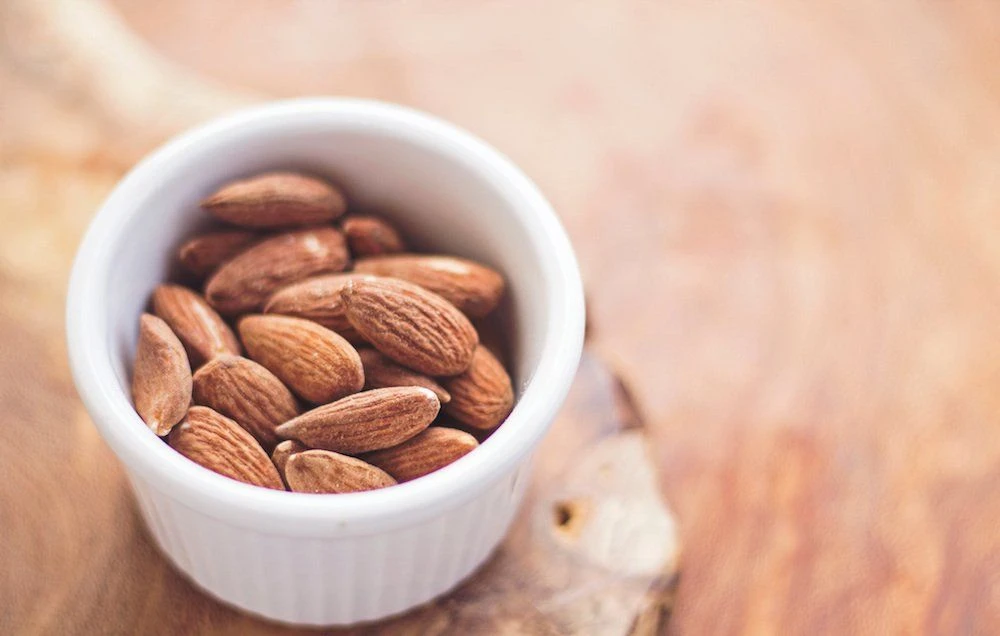The Nutrient Powerhouse: How Many Almonds Should You Eat Per Day for Optimal Health