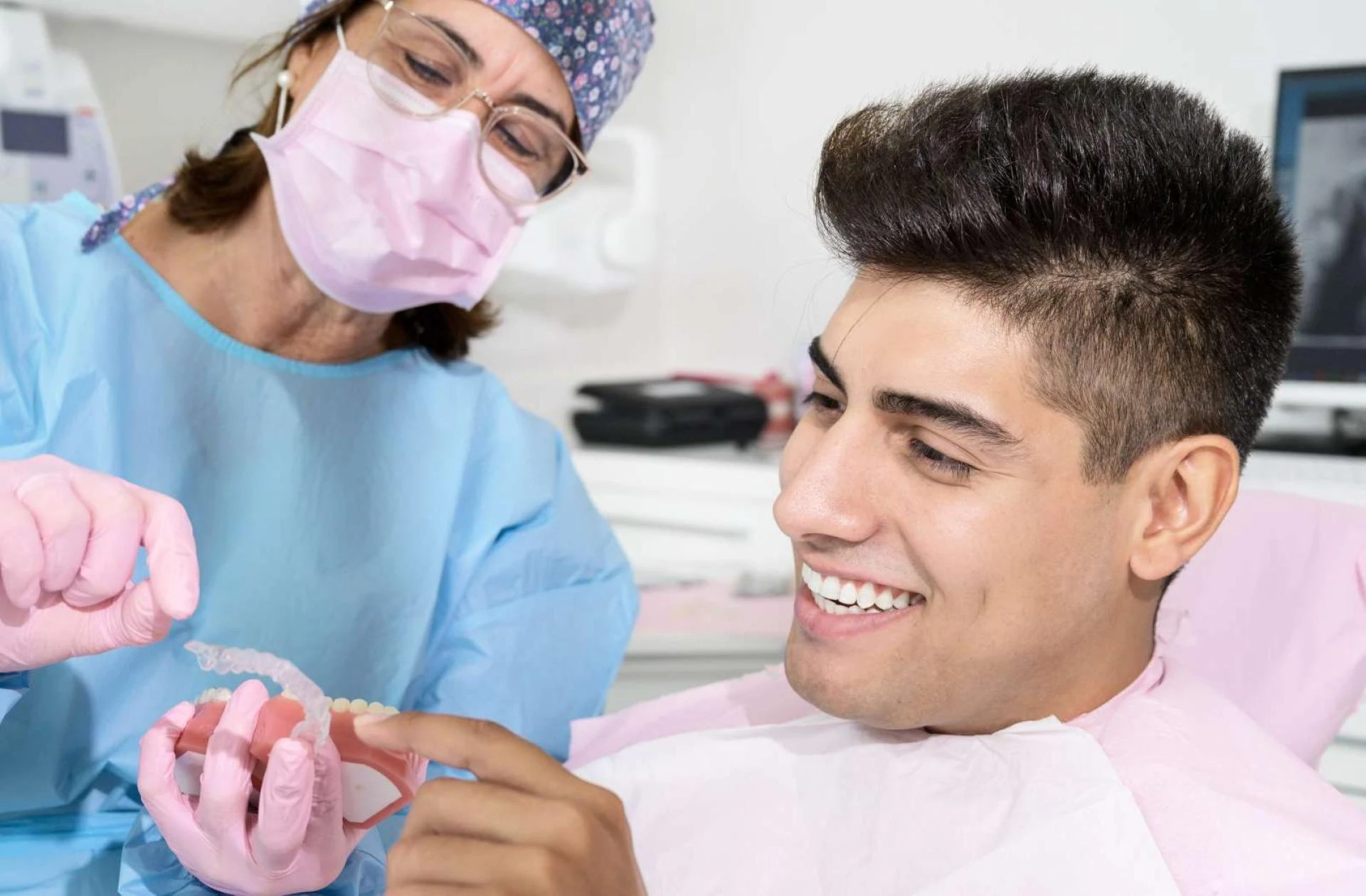 Unlock Your Perfect Smile: The Dental Clinic in Canning Town That Will Leave You Grinning.