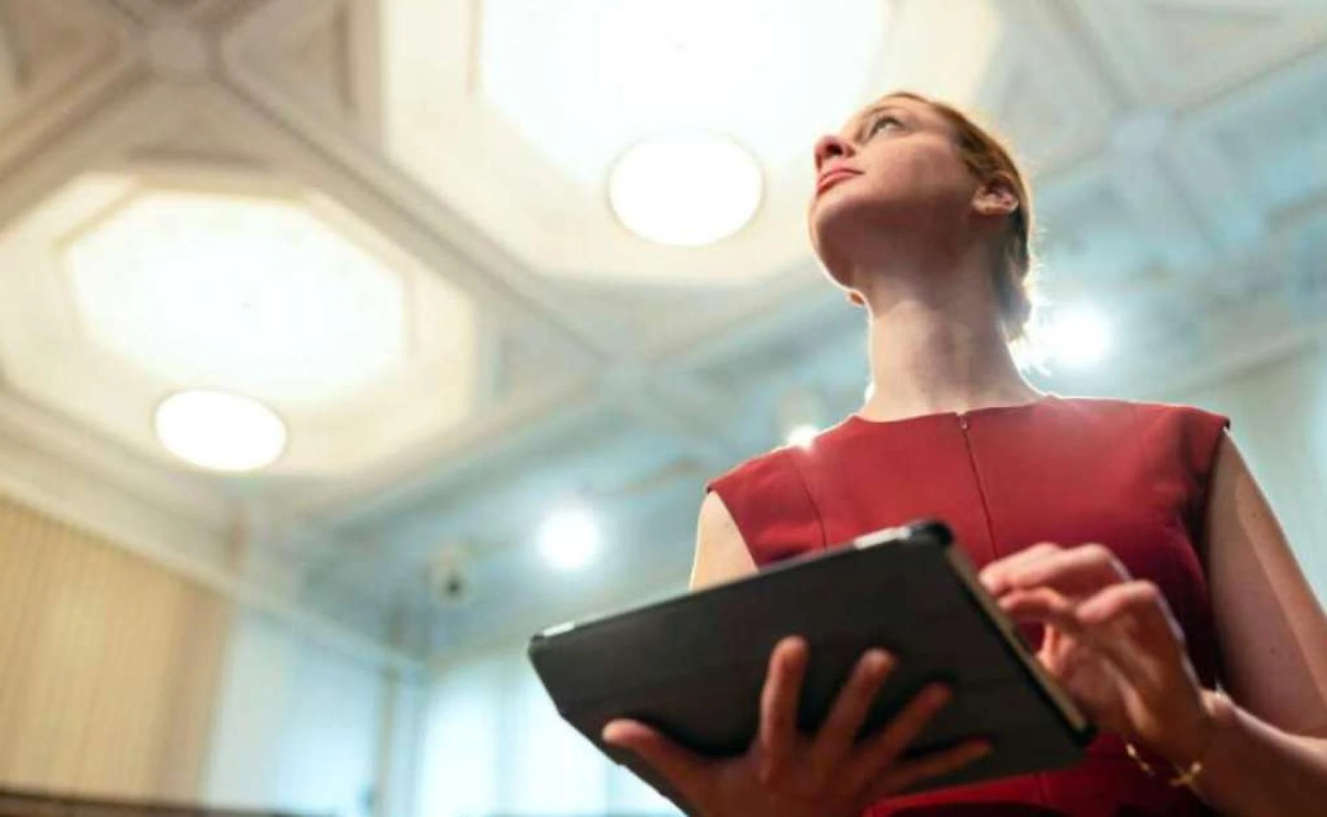 Transforming Spaces: Elevate Your Experience with Automated Light &amp; Shading Control