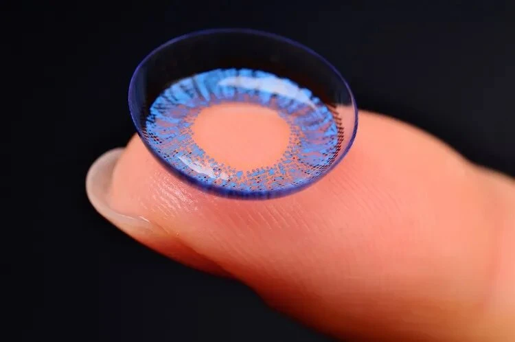 Contacts lenses for All: a Visionary Guide to Eye Health