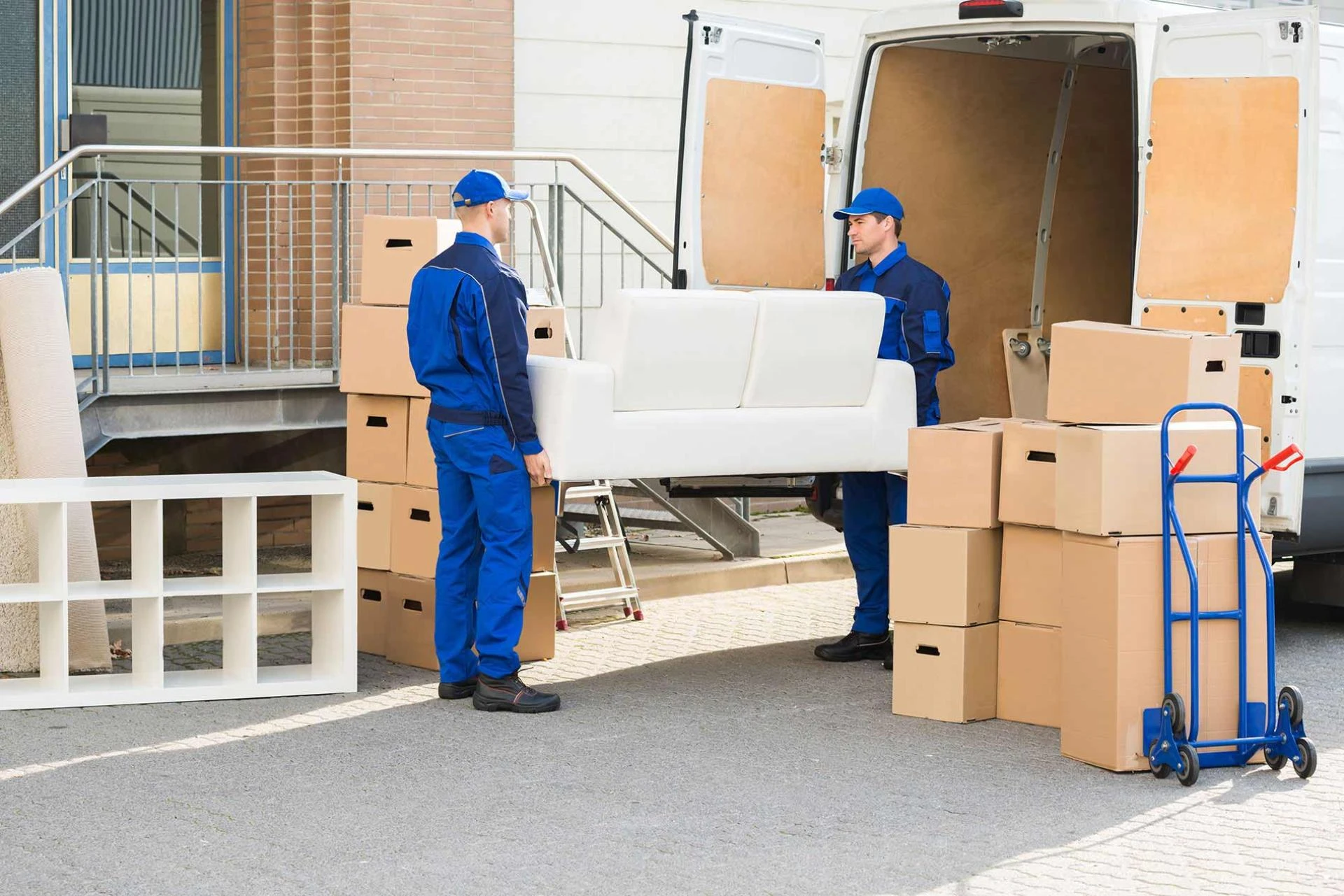 7 Top Moving Companies in Illinois