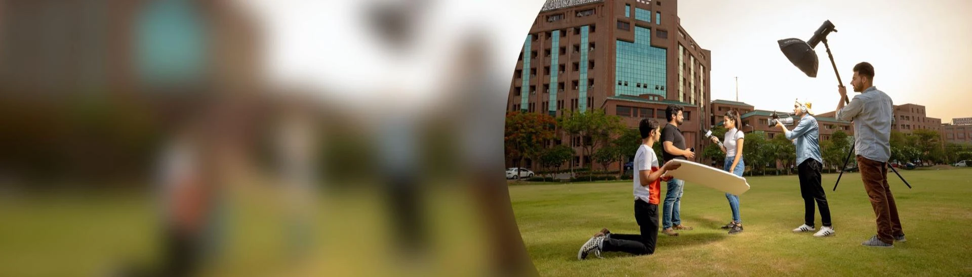 Things to Look for When Choosing the Best Mass Communication College