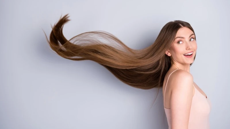 Mendapatkan Kilau Alami: Perawatan Rambut dengan Bahan Alami