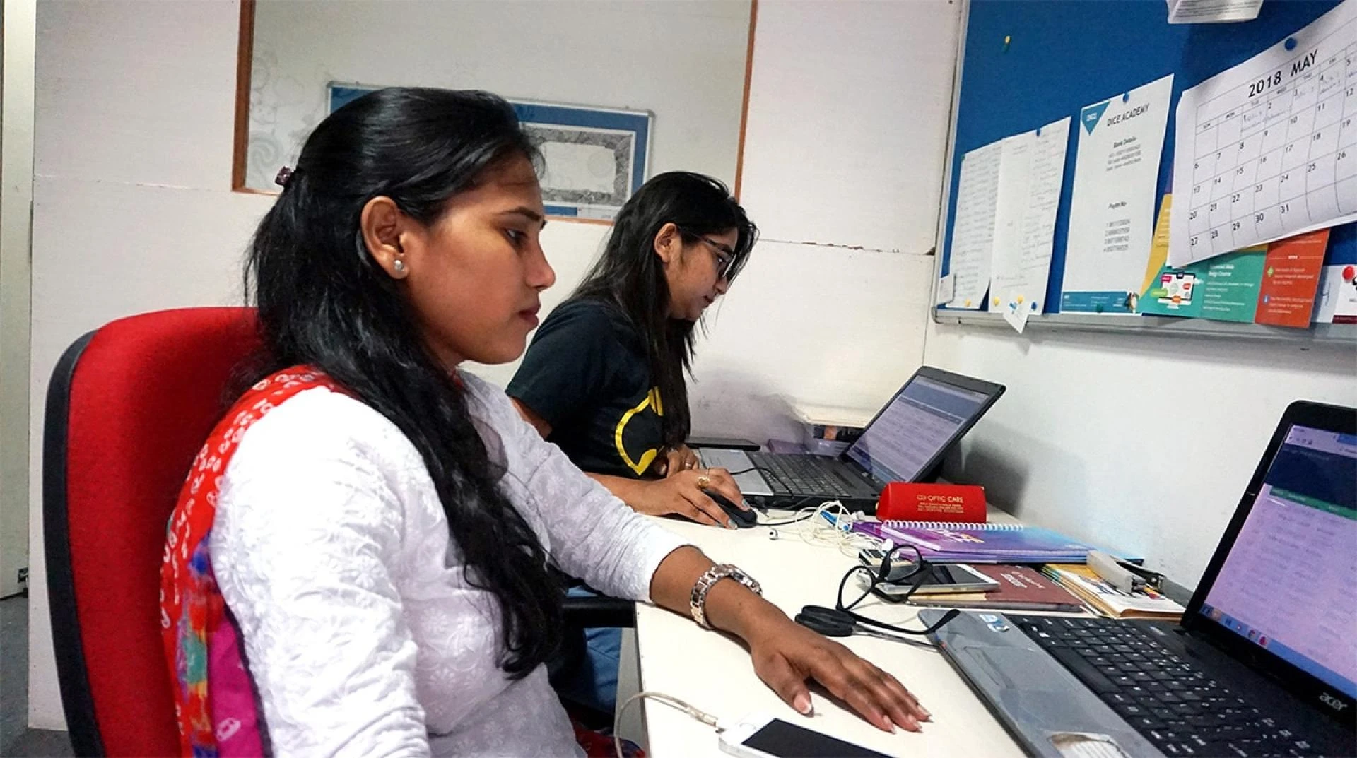 What Are The Benefits Of Taking A Web Design or Development Refresher Course?
