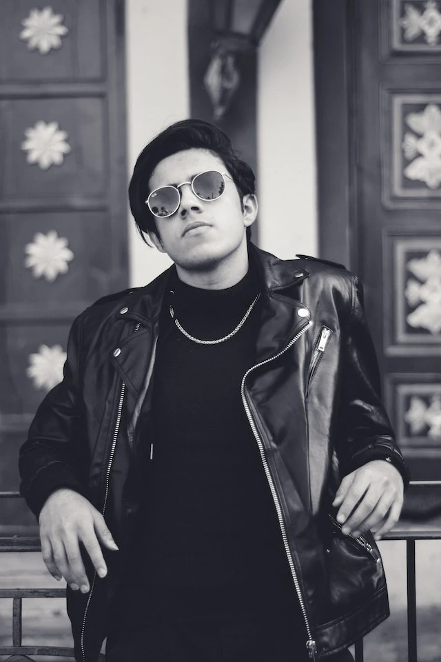 The Ultimate Guide to Choosing the Perfect Mens Leather Jacket