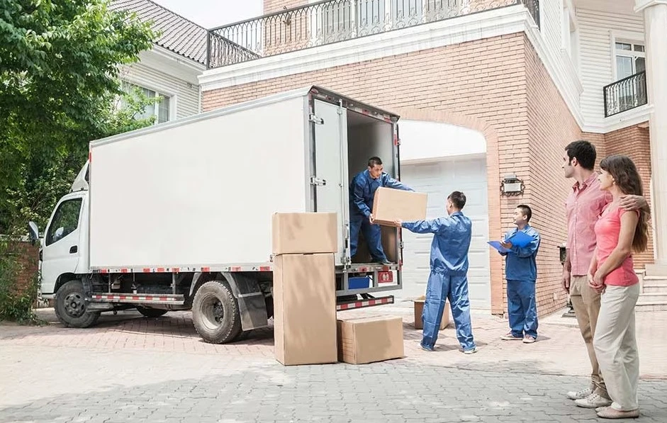 From Chaos to Comfort: Movers Near Me and Your Move Strategy