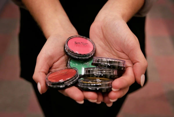 How To Create Character Makeup with Ben Nye Theatrical Makeup Kits?