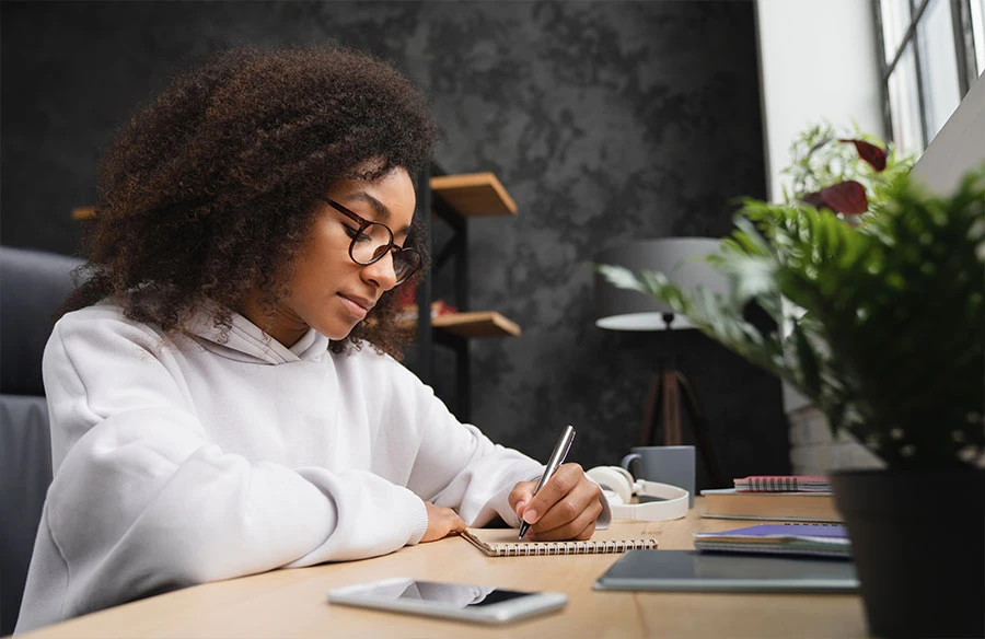 Essential Tips to Write Quality Essay for Academic Success