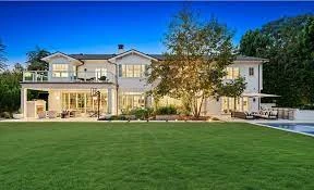 The ultimate place to relax: Townhomes in Russell