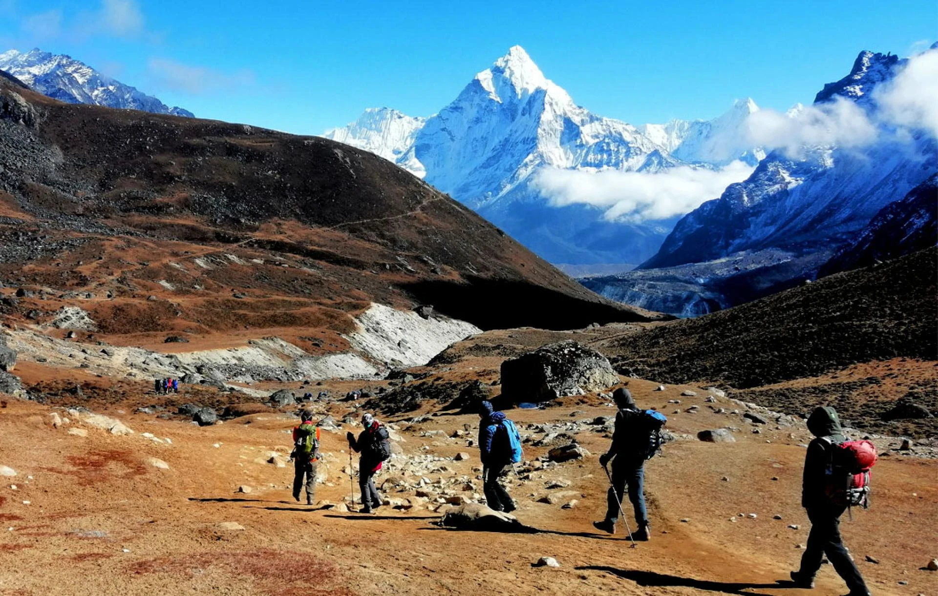 A Quick Guide for Trekking In Nepal