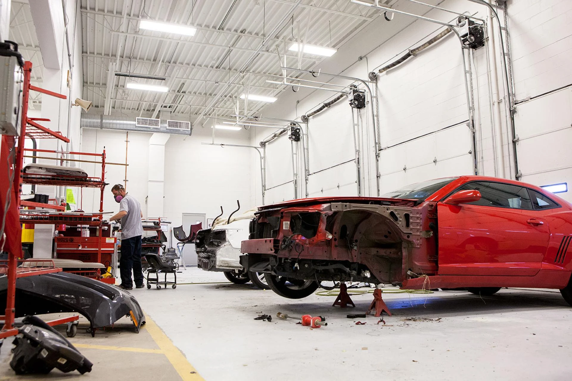 What Are the Latest Trends in Auto Body Repair Technology?