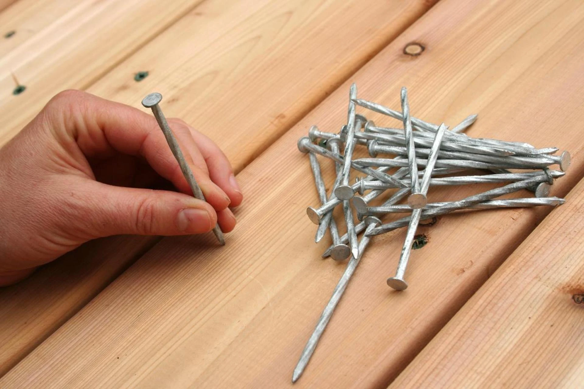 How Can You Tell if Your Deck Needs Urgent Repair?