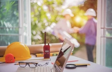 What To Look For When Hiring Professional General Contractors?