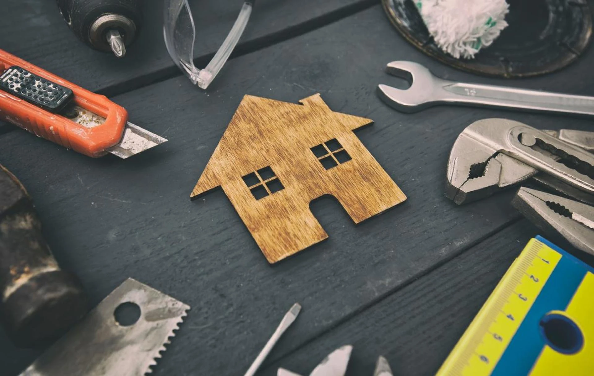 Get The Best Home Maintenance Services To Protect Your Investment
