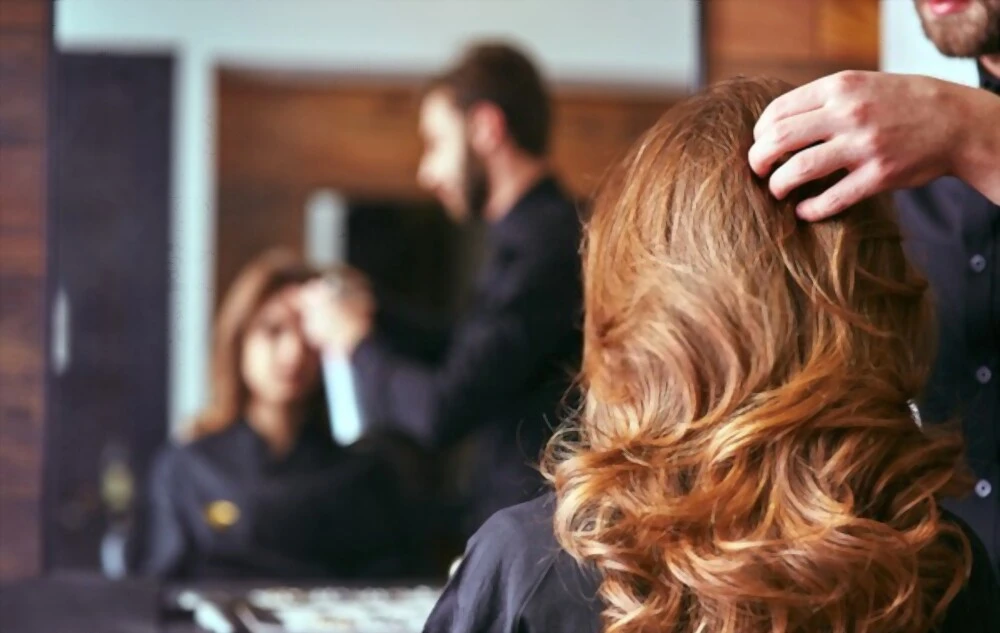 How A Hair Salon Can Boost Your Self-Esteem