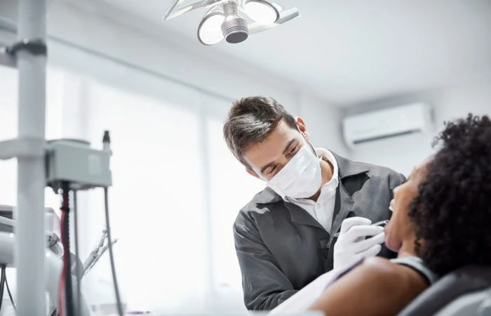 How Can I Find the Best Dental Clinic Near Me?